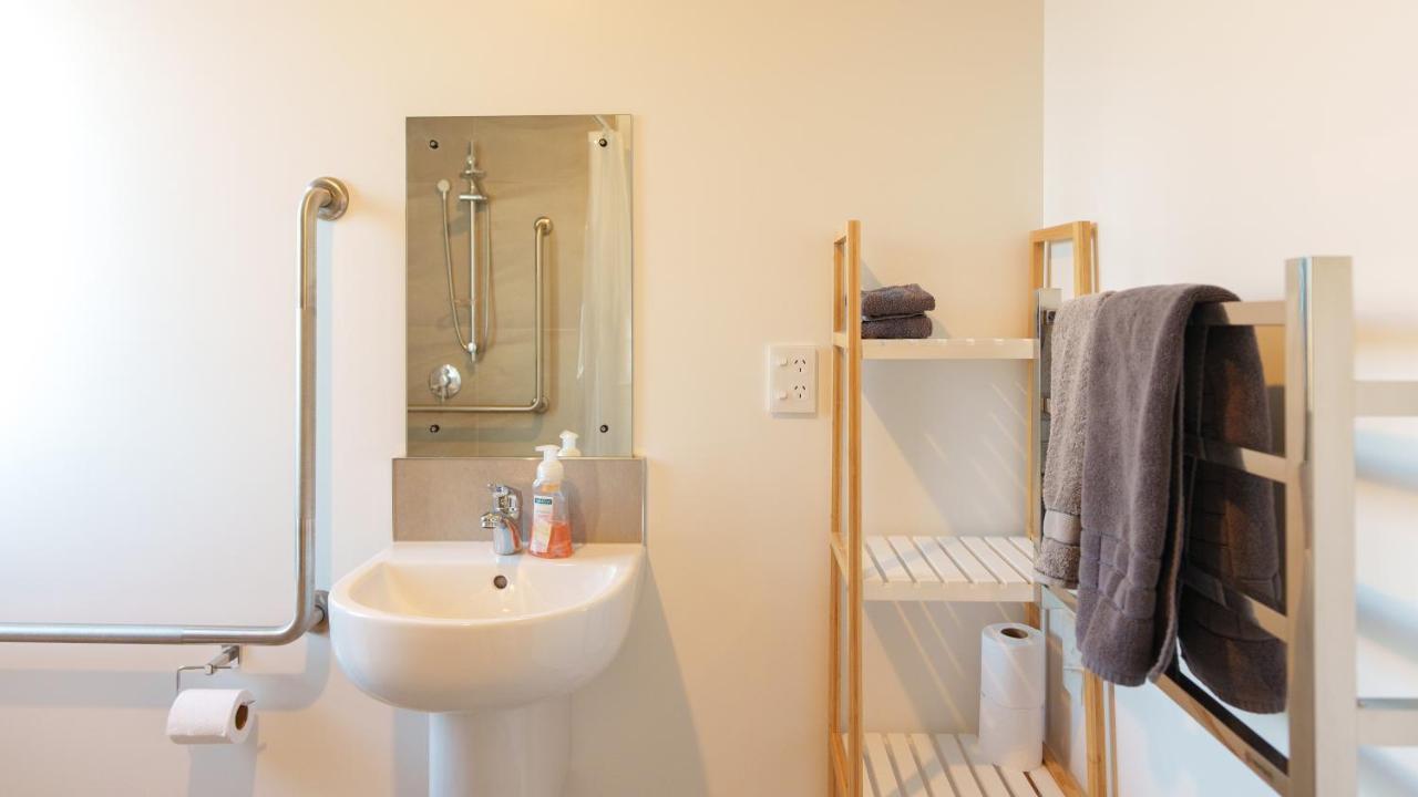 Entire Studio - Rodman 18 - Newly Furnished Lake Tekapo Exteriör bild